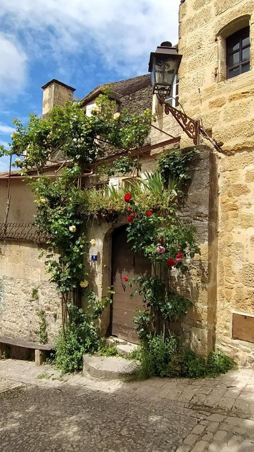 Les Appartements De Bacchus Sarlat-la-Canéda Buitenkant foto
